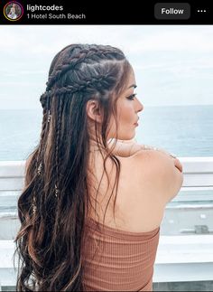 Pocahontas Hairstyles, Cute Viking Hairstyles, Diy Pocahontas Necklace, Pirate Braids Hairstyles, Pirate Hair Styles Female, Samoan Hairstyles, Avatar Hairstyles Pandora Braids, Female Pirate Hairstyles, The 100 Hairstyles