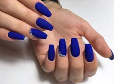 Short Nails Nail Art, Coffin Nail Art Designs, Royal Blue Nails Designs, Nails Long Acrylic, Coffin Nail Art, Nail Art For Short Nails, Art For Short Nails, Nail Art Easy, Aztec Nails