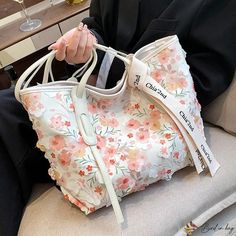 Bird in Bag - Women's bags new popular fashion shoulder bag ladies large bags large capacity handbag tote bag female Details Pictures, Fancy Bags, Street Trends, Popular Fashion, Pretty Bags, Wardrobe Ideas, Word Wrap, Clutch Bags, Fabric Bags