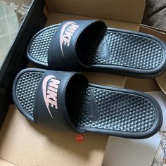 Size 10 Womens, Never Worn Burgundy Sneakers, Nike Slides, Womens Nike, Jelly Shoes, Nike Shoes Women, Walker Boots, Nike Black, Sneaker Shopping, Rain And Snow Boots