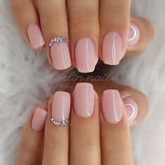 Elegant And Natural Acrylic Nails Waterfall Nails, Summer Nails Colors Designs, Natural Acrylic, Natural Acrylic Nails, French Ombre, Nails Ombre, Ombre Nail, Smink Inspiration, Short Acrylic