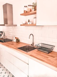 the kitchen counter is clean and ready for us to use