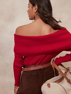 Off-the-Shoulder Sweater | Banana Republic Blazer Jeans, Mini Robes, Knitting Women Sweater, Long Sleeve Knit Tops, Wool Blend Sweater, Look Casual, Knit Jumper, Shoulder Sweater, Long Sweaters