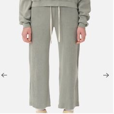 John Elliot Thyme Corduroy Cropped Sweatpants B3 Fall Cropped Leg Loungewear Pants, Fall Cropped Leg Pants For Loungewear, Cropped Leg Pants For Fall Loungewear, Minimalist Loungewear, Cropped Sweatpants, Corduroy Pants, Green Fashion, Jeans And Boots, Cropped Pants