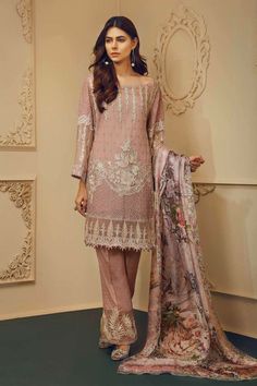 Beutifull chiffon dress by chantell jasmine in light pink color Model# C 821 Chiffon Outfit, Baroque Dress, Chiffon Suit, Pakistani Party Wear, Chiffon Collection, Pakistani Bridal Wear, Indian Clothes, Light Pink Color, Desi Fashion