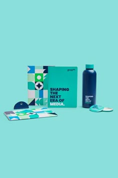 the packaging design for shaping the head of media