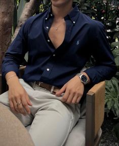 Dating European Men, Men Money Aesthetic, Men Dressed Up, Dark Old Money Outfit Men, Men’s Night Out Outfit, Rich Man Outfit, Mens Smart Casual Outfits, Preppy Boys, Preppy Men