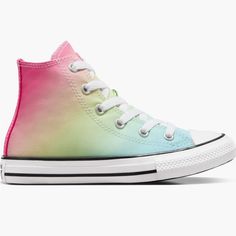 Brand New Size 6y/ Women’s 7.5 Box Included Questions? Comment Below Converse One Star White, Shoes Preppy, White Chuck Taylors, White Chucks, Toddler Converse, Leather Converse, Converse Low Tops, Converse New, Girls Converse