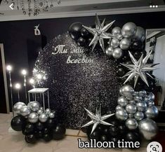 Birthday Decorations Black Sliver, Black And Chrome Party Decor, Prom Black And White Theme, Black And Silver Event Decor, 18th Birthday Party Black And White, Black And Silver 18th Birthday Party, Black And White Disco Party, Black Themed Birthday Party Decorations, Black Silver And White Party Decorations