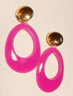 These are unique Handmade Bubblegum pink acrylic hoops They hang 3 inches These are very lightweight on the ear Sturdy clip on closure They are one of a kind Trendy Red Plastic Earrings, Trendy Clip-on Hoop Earrings, Pink Acrylic, Pink Acrylics, Earrings Red, Ankara Fabric, Earrings Pink, Wooden Earrings, Bubblegum Pink