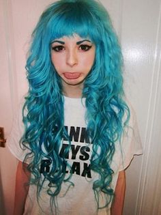 Blue curly scene hair Curly Scene Hair, Rocker Hair, Bright Hair Colors, Bright Hair, Scene Hair, Pastel Hair