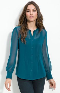 Ladies Shirt Design, Sheer Chiffon Blouse, Ladies Blouse Designs, Pretty Shirts, Blouse Nordstrom, Trending Fashion Outfits, Embroidery Blouse, Chiffon Blouse, Outfits Fashion