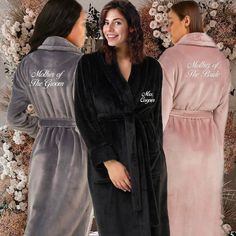 Custom Long robes for Mother of the Bride, Mother of the Groom and bridesmaids. Bridesmaid robes are personalized bridesmaids gifts. That will be absolutely loved. Embroidered Luxury Winter Wedding Embroidered Robes for Bridesmaids. - Luxurious, Super soft Robes Personalized on front chest. - Guaranteed premium luxury robe - Perfect gifts for Winter gifting. - perfect gift for every occassion - best gift for any woman in your life --------------------🌸-------------------- HOW TO ORDER Add the q Winter Wedding Gifts, Long Robes, Bridesmaid Robe Personalized, Custom Robes, Luxury Robes, Embroidered Robes, Personalized Robe, Elegant Shawl, Soft Robes