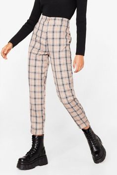 Nasty Gal "Let's Take a Rain Check" Tapered Pants Womens Size 4 65% Polyester, 35% Viscose Classic Beige, Black, White, Red Plaid (Like Burberry) Zip Fly, Button Closure Length, Crotch to Hem: 28 New With Tags Burberry Plaid, Preppy Plaid, Ribbed Shirt, Tapered Trousers, High Waisted Flares, Tapered Pants, Plaid Pants, Faux Leather Pants, High Waisted Trousers