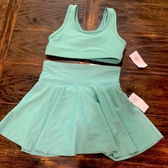 New With Tags Old Navy Bra And Matching Tennis Skirt. Size 6/7 Summer Fitted Tennis Skirt, Cotton Sweater Outfit, Navy Bra, Baby Boy Overalls, Old Navy Outfits, Old Navy Kids, Navy Baby, Vest Outfits, Navy Green