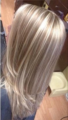 Silky Blonde Hair, Blonde Hair Goals, Perfect Blonde Hair, Fall Blonde Hair, Hairstyle Examples, Brunette Hair With Highlights, Hair Streaks, Hairstyles For Layered Hair