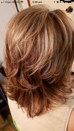 Mid Length Bouncy Hair, Shag Hairstyles Medium Back View, Collarbone Length Shag Haircut, Long Shag Haircut Plus Size, Mid Length Shag Haircut, Medium Lenght Shag, 70 Best Variations Of A Medium Shag Haircut, Waterfall Layers Haircut, Feathered Hair Cut