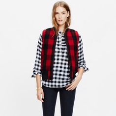 An Easy Zip-Front Vest In Bold Buffalo Check. With Its Bomber-Style Ribbed Trim, This Wool-Blend Piece Is The Style You’ll Want To Reach For At The First Sight Of Chill. Never Worn With Tags. Turtleneck Layering, Buffalo Plaid Vest, Check Vest, Crop Denim Vest, Vest Layering, Madewell Jacket, Red Buffalo Check, Faux Fur Vest Black, Vest Crop Top