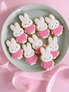 Miffy Bunny | Adorable Personalised Miffy Bunny Biscuits  - Sugar Rush by Steph Miffy Party Decoration, Miffy Birthday Party Decoration, Cute Biscuits, Miffy Cookies, Bunny Biscuits