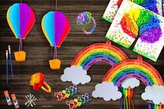 there are many different items that can be used for arts and crafts like hot air balloons