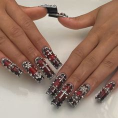 Punk Christmas Nails, Christmas Junk Nails, Emo Christmas Nails, Red Junk Nails, Y2k Christmas Nails, Goth Christmas Nails, Gothic Christmas Nails, Ed Hardy Nails, Russian Nails