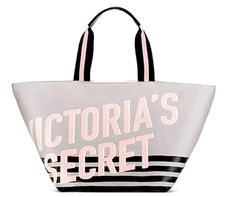 New with tag, original from Victoria's Secret Tote perfect for beach or everyday essential Ship fast. Vestidos Sport, Fringe Tote Bag, Gold Tote Bag, Plaid Tote Bag, Victoria Secret Tote Bags, Grey Tote, Pink Tote Bags, Weekender Tote Bag, Victoria Secrets