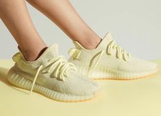 Adidas Yeezy 350 V2, Workout Sneakers, Perfect Sneakers, Balenciaga Speed Trainer, Spring Sneakers, Best Running Shoes