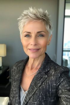 Short Messy Blonde Hair, Messy Short Hair Styles, Haircuts For Over 50, Messy Blonde Hair, Messy Style, Bobs With Bangs, Messy Pixie Haircut, Short Blonde Pixie, Short Haircuts For Older Women