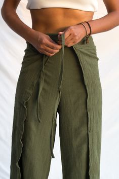 Experience ultimate comfort and style with our Unisex Handmade Beach Pants DHARA. Made from premium organic cotton, these pants are perfect for a day at the beach or a casual outing. Available in a variety of colors to suit your personal style. Embrace sustainability without compromising on fashion! Details: Boho Style Unisex One Size Self-tie Solid print Made and dyed entirely by hand Fabric: 100% Cotton Handmade with "Telar" loom Artisanal Clothing, Yogi Style, Natural Clothing Style, Future Clothing, Clothes Art, Hippie Clothing, Modest Outfit, Natural Clothing, Future Clothes