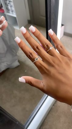 #softwhite #shortnails #squarenails Soft White Nails, Hard Nails, Colored Acrylic Nails, French Tip Acrylic Nails, Acrylic Nails Coffin Pink