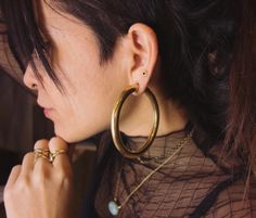 Big Ring Tribal brass ear weight. They are about 7,5 cm long and weigh 24 gr each and are suitable for a hole from minimum 8 mm. gorgeous look Gauged Ears Women, Small Gauged Ears Women, Small Stretched Ears, Ear Guages, Ear Tats, The Dark Feminine, Gauged Ears, Steampunk Leather, Gauge Earrings