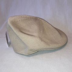 Khaki Color, Size M/L, One Piece (Front Does Not Flip Up) Casual Flat Cap For Summer, Casual Summer Flat Cap, Casual Lightweight Khaki Hat, Spring Flat Cap Hat, Solid Spring Flat Cap, Spring Solid Color Flat Cap, Casual Hats With Short Brim In Neutral Color, Classic Khaki Hats For Spring, Casual Flat Cap Hats For Spring