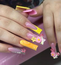 #coffinshapenails #nails #dopenails Flare Nails, X Nails, Tropical Nails, Hard Nails, Duck Nails, Coffin Shape Nails, Brown Nails, Dope Nails, French Tip Nails