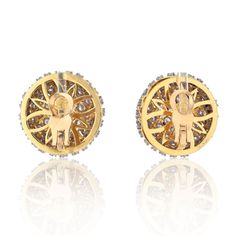 Stunning diamond bombe dome clip earrings of an impressive size. Each earring measures 33mm wide and is set with 7.50cttw in round diamonds. This pair of earrings will leave everyone speachless everytime you put them on. Total carat weight: 15.00cttw (approx.)Center Diamond Weight: 15.00Metal Type: 18K Yellow GoldMetal Weight: 50.3 gr.Condition: Excellent.Stock: RR9440 Leon Mege, Yellow Rings, Yellow Jewelry, Vintage Engagement, Clip Earrings, Eternity Bands, Pearl Pendant, Pave Diamonds, Tiffany & Co.