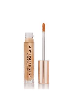 Charlotte Tilbury Concealer, Charlotte Tilbury Beautiful Skin, Instant Face Lift, Corrector Concealer, Camellia Japonica, Heavy Makeup, Violet Grey, Too Faced Concealer, Skin Foundation