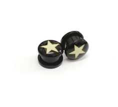 ★ FREE SHIPPING★ Information: ** Double flared-Externaly threaded ** Material: Acrylic ** Color: Black with White ** Icon is secured under a layer of clear acrylic ** Design is on one side ✔ Sold as pair. 2 piece ★ Other sizes available: 12mm: https://www.etsy.com/listing/793912837/ 18mm: https://www.etsy.com/listing/780034170/ 24mm and 28mm: https://www.etsy.com/listing/780037134/ ★★ Discover more unique body jewelry here: ★★ https://etsy.me/2OobEog ✔ Is Acrylic body jewelry good for sensitive Pretty Plugs, Cool Piercings, Acrylic Design, Cute Piercings, Body Jewelry Piercing, Tunnels And Plugs