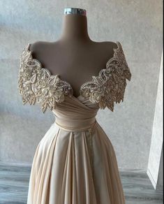 Champagne Wedding Dress Vintage Rose Gold, Green And White Prom Dress, Elegant Gowns Evening, Dresses For Parties, One Shoulder Prom Dress, Prom Dress Shoes, Bow Wedding Dress, Pink Dusty, Sweetheart Prom Dress