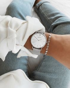 I’m happy to be partnering with Capitola to offer you 15% off any order, just use code ZHANNA15. Minimalist styles and a percentage of each purchase goes to various charities. #watches #minimalist #minimaliststyle #minimalistfashion #capitola #capitolawatches #minimalistwatches Trendy Watches Women Fashion, Stylish Watches For Girls, Casual Watches Women, White Watches Women, Silver Watches Women, Trendy Watches, Fancy Watches, Watches Women