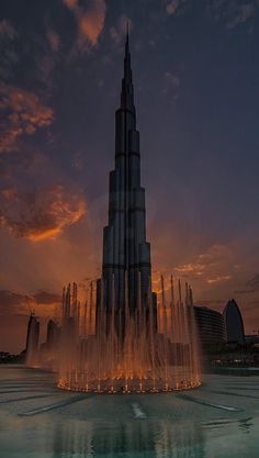 the burj dubai fountain at sunset