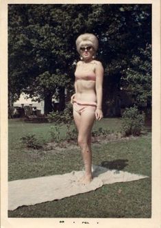 Seattle Weather, 60s Women, Middle Age Fashion, Rare Photos