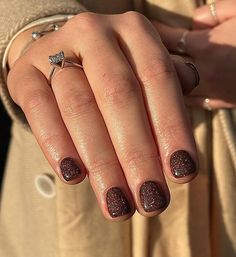 Nail Ideas Acrylic Brown, Easy Brown Nails, Brown Nails Ideas Short, Brown Nail Inspo Acrylic, Acrylic Brown Nails, Nails Acrylic Brown, Brown Nails Aesthetic, Trendy Brown Nails, Short Brown Nails