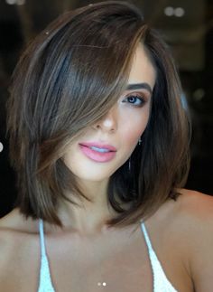 Long Bob Haircuts, Layered Bob Hairstyles, Lob Hairstyle, Lob Haircut, Long Bob Hairstyles, Long Bob, Trendy Short Hair Styles, Short Bob Hairstyles, Medium Length Hair Cuts