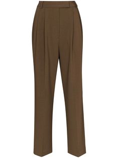 The Frankie Shop Bea Pleated Trousers - Farfetch Capsule Wardrobe Work, Trouser Outfits, The Frankie Shop, Frankie Shop, Pleated Trousers, Minimalist Outfit, Minimal Fashion, White Sneakers, High Waisted Pants