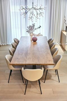 Refer to this every time you need a refresh. Dining Table Seats 8-10, Modern Lake House Dining Room, Live Edge Dining Table With Bench, Dinning Room Inspiration, Mid Century Modern Dining Room Table, Industrial Style Dining Room, Dining Room Inspiration Modern, Modern Dining Room Table, Outdoor Furniture Dining