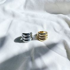 Our best-selling minimal rings in a spiral shape. It's chic yet clean vibe is perfect for any occasion. All individually harbored and secured by hand for maximum quality, shine, and brilliance.  Size: adjustable -Water proof -Sweat proof -Tarnish proof  -Premium craftsmanship We offer FREE Expedited Shipping on all orders. This product ships in 1-2 business days and arrives in 2-6 business days depending on your location (Please allow more time if you're international). Minimalist Spiral Stackable Rings, Gold Spiral Minimalist Stackable Rings, Minimalist Spiral Rings For Everyday, Minimalist Everyday Spiral Rings, Elegant Spiral Metal Rings, Minimal Rings, Minimal Ring, Spiral Shape, Favorite Jewelry