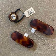 Hair Clips, Never Worn Hair Clip Brown, Winter Wishlist, Flat Hair, April 2024, Contemporary Jewelry, Accessories Hair, Tortoise Shell, Dark Academia, Beautiful Cakes