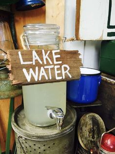 there is a sign that says lake water on it