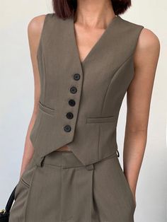 Business Charming Casual Vest – FashionLaura Brown Summer Workwear Vest, Summer Workwear Khaki Vest, Khaki Summer Workwear Vest, Khaki Summer Vest For Workwear, Elegant Fitted Brown Tank Top, Chic Brown Summer Vest, Fitted Khaki Vest For Work, Fit Clothes, Fits Clothes