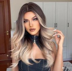 Brown Blonde Wig, Blonde Pony, Natural Wave Hair, Hair Lights, Natural Waves Hair, Brown To Blonde Ombre, Blond Ombre, Beauty Hair Color, Natural Looking Wigs