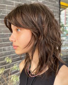 Brown Haircut Ideas Medium, Thick Hair Shaggy Layers, Face Framing Mullet, No Bangs Mullet, Shaggy Haircuts Medium With Bangs, Girls Mullet Hairstyles, Should Length Hair With Bangs, Mid Length Mullet Women, Medium Shag No Bangs